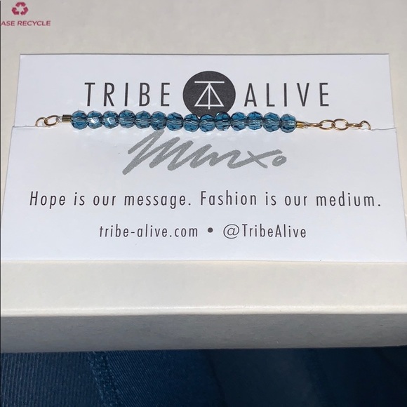 Glass Crystal Bead Bracelet - Picture 2 of 2